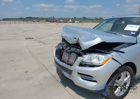 2013 Mercedes-Benz Ml 350 Bluetec 4Matic из США, поврежденный, VIN 4JGDA2EB8DA233821